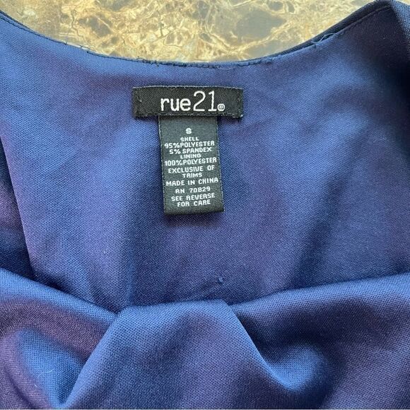 Rue 21 Womens Size S Blue & Coral Elephant Pattern Long Summer Dress - Picture 5 of 7